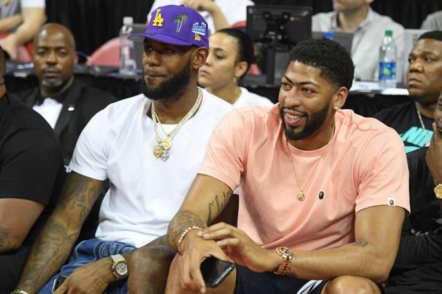 一名半空间 一名半空间